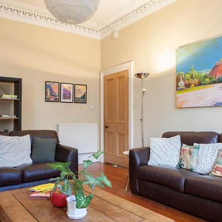 Amazing 4 Bedroom Apartment Just Off The Meadows Edinburgh Exterior photo