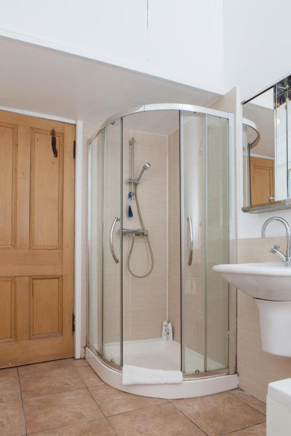 Amazing 4 Bedroom Apartment Just Off The Meadows Edinburgh Exterior photo