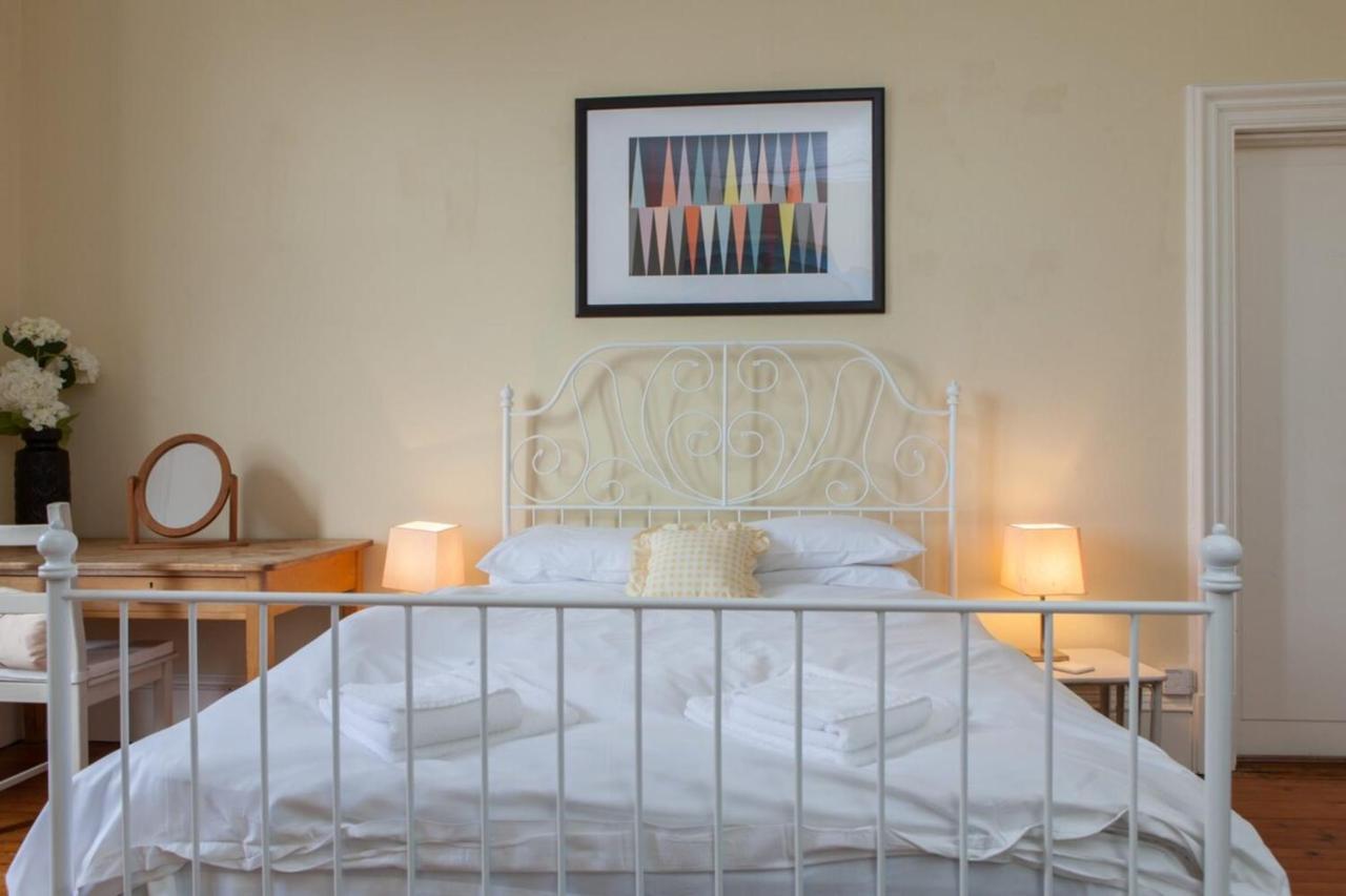 Amazing 4 Bedroom Apartment Just Off The Meadows Edinburgh Exterior photo